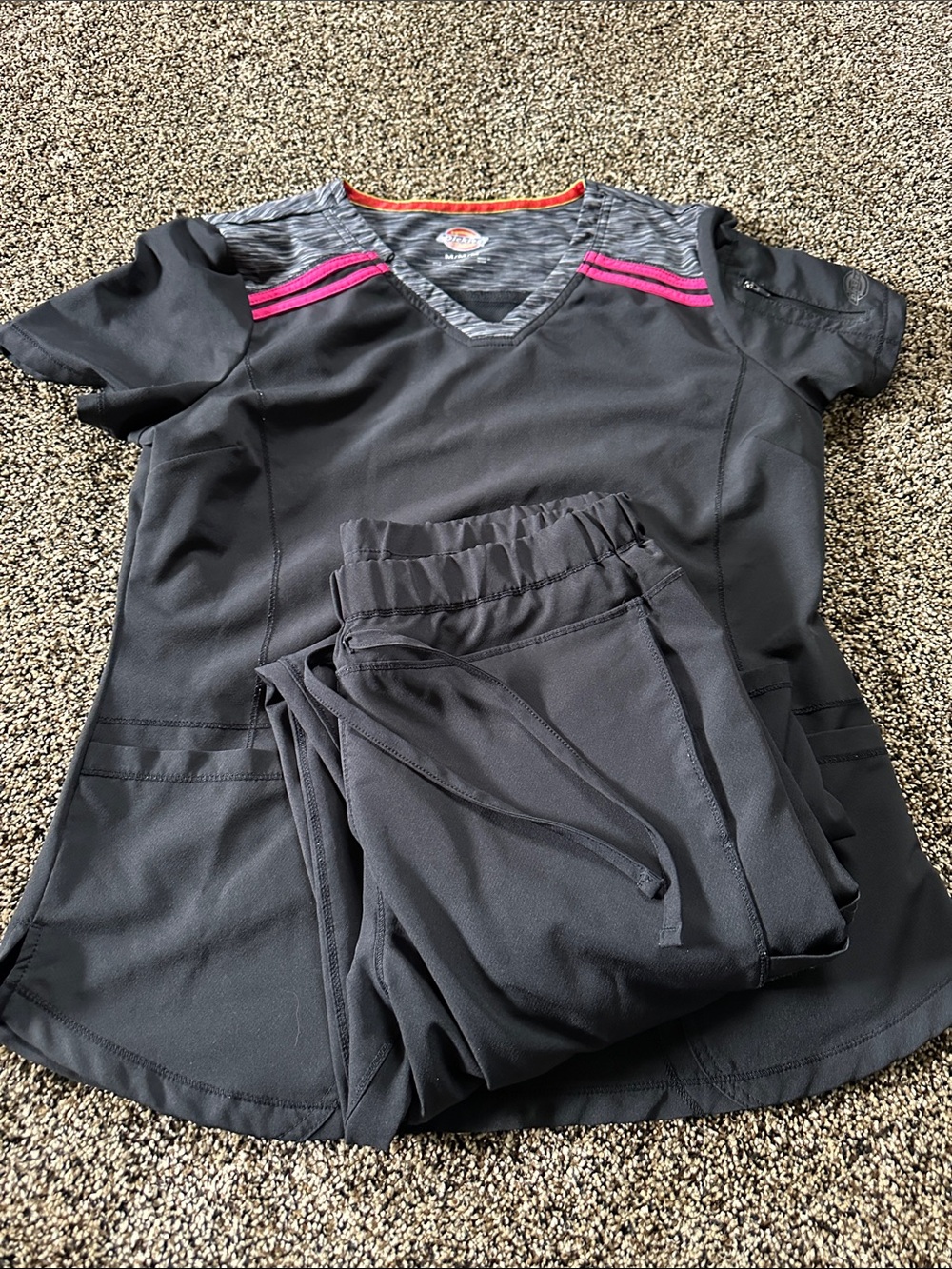 Dickies scrub set